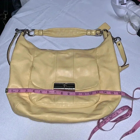 COACH Purse,Shoulder bag. GUC, call outs are minimal and in pics. - Picture 10 of 10